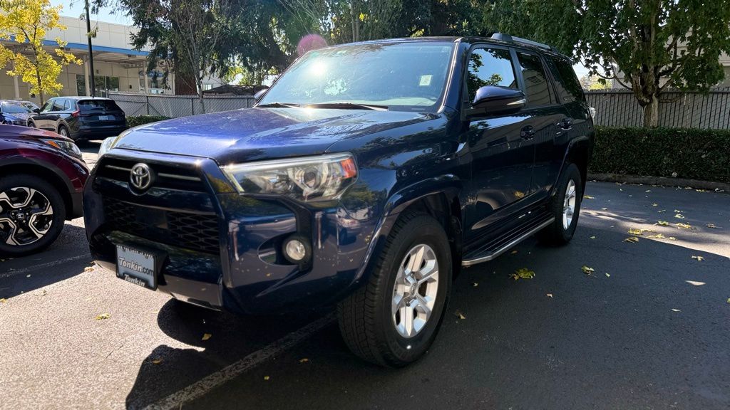 2020 Toyota 4Runner SR5 4WD photo 3