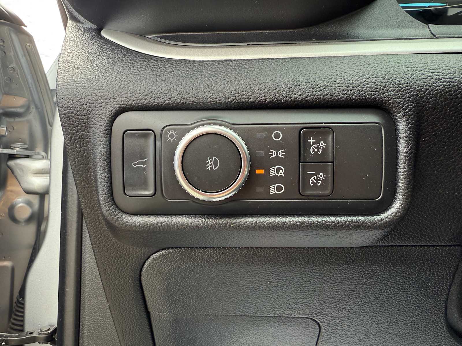 2021 Ford Explorer XLT photo 15