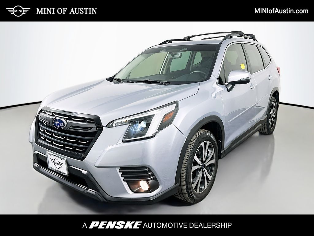 2022 Subaru Forester Limited's photo