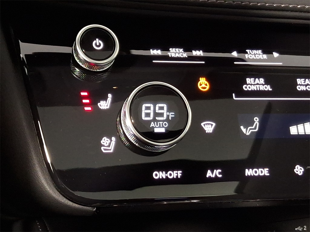 2025 Infiniti QX60 Luxe photo 19