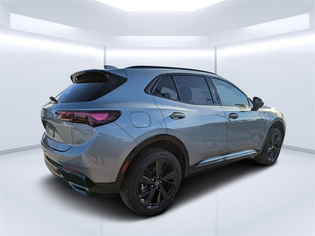 2025 Buick Envision Sport Touring photo 3