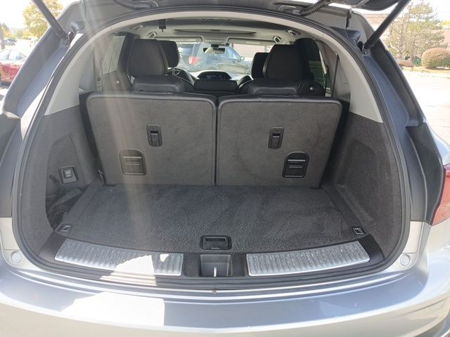2018 Acura MDX SH-AWD photo 12