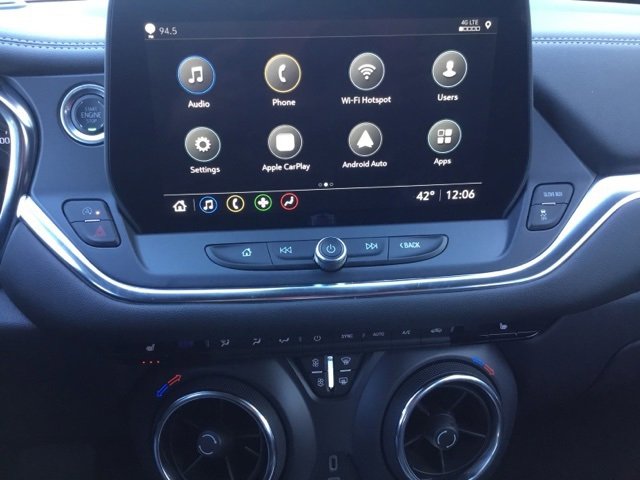 2025 Chevrolet Blazer 2LT photo 12
