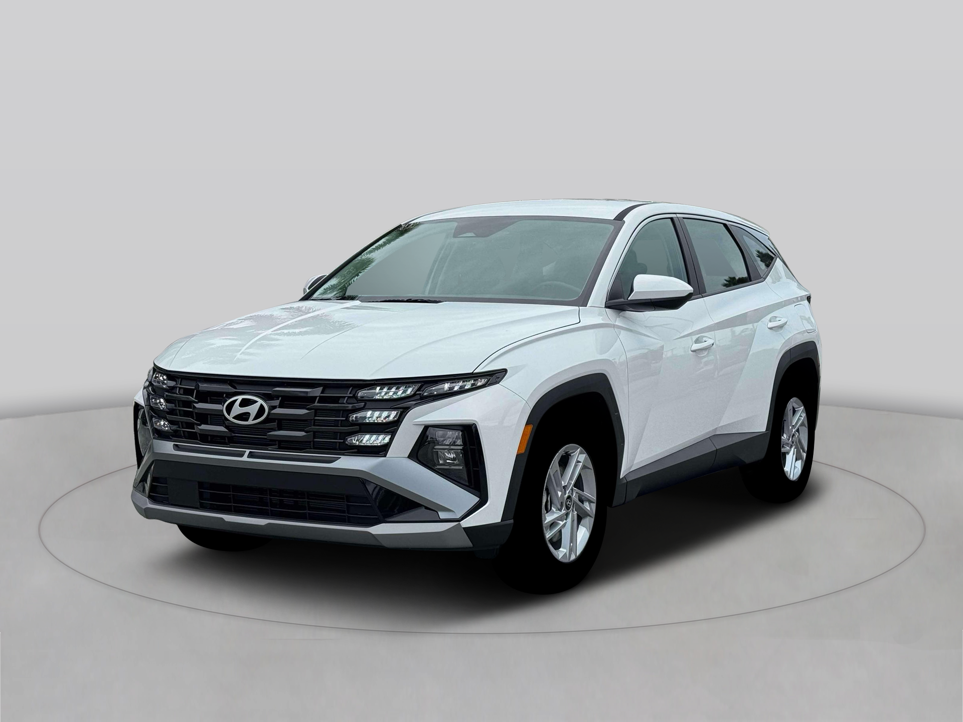 2026 Hyundai Tucson SE's photo