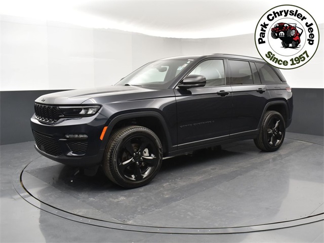 2024 Jeep Grand Cherokee Limited photo 4