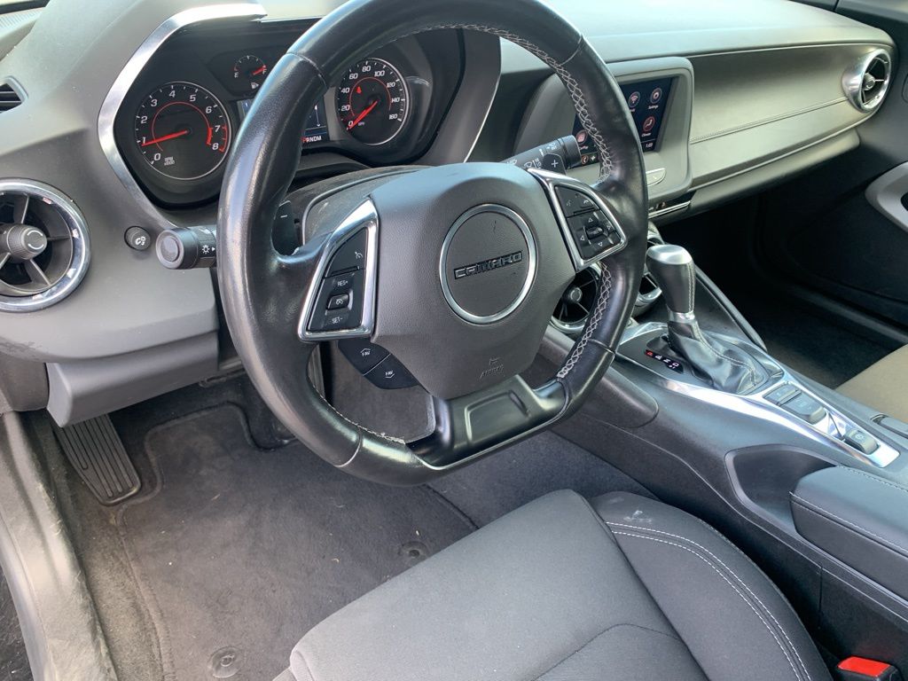 2023 Chevrolet Camaro 1LT photo 6
