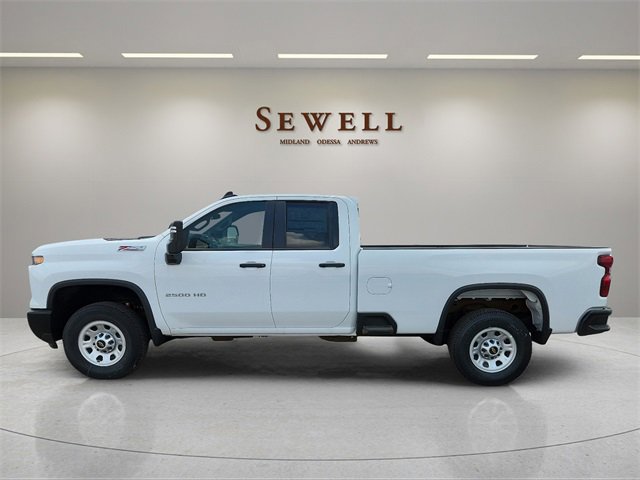 2024 Chevrolet Silverado 2500HD photo 2