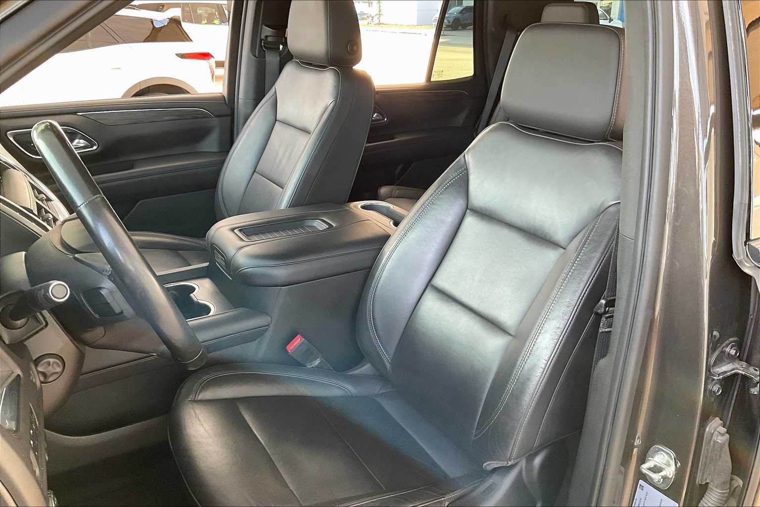 2021 Chevrolet Tahoe Z71 photo 5