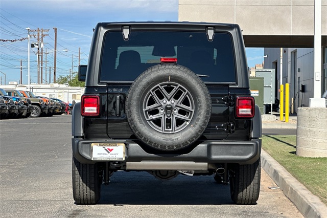 2025 Jeep Wrangler Sport S photo 4