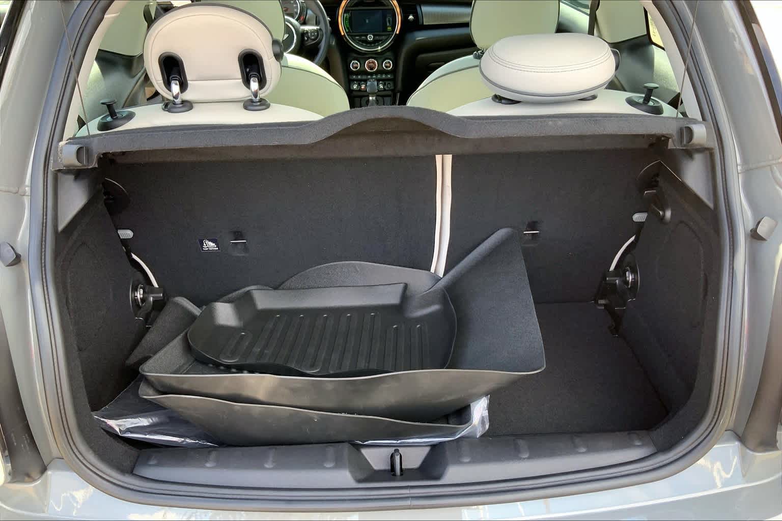 2018 Mini Cooper 2 Door Hardtop photo 28