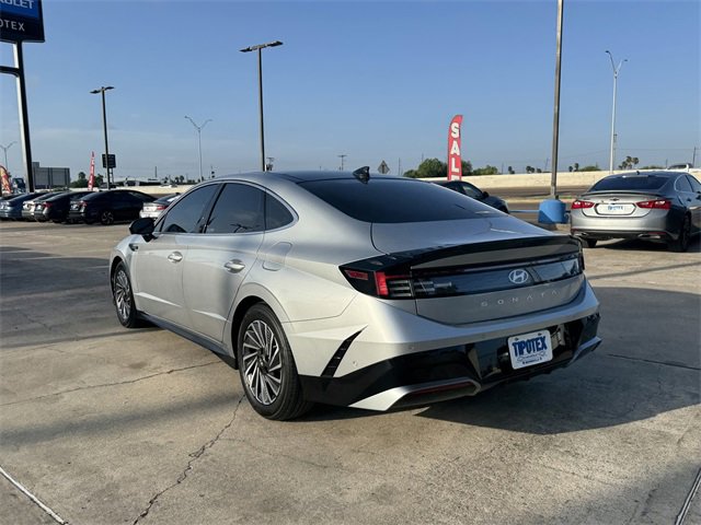2024 Hyundai Sonata Hybrid Limited photo 2