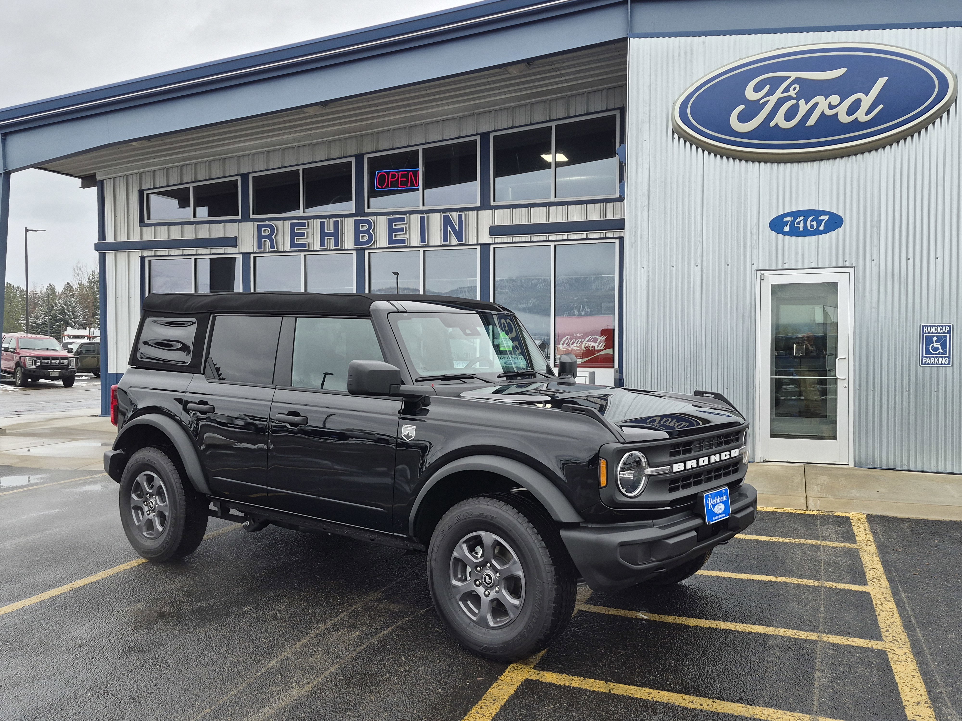 2025 Ford Bronco 4-Door Big Bend's photo