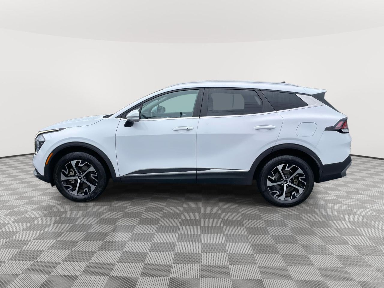 2023 Kia Sportage EX photo 4