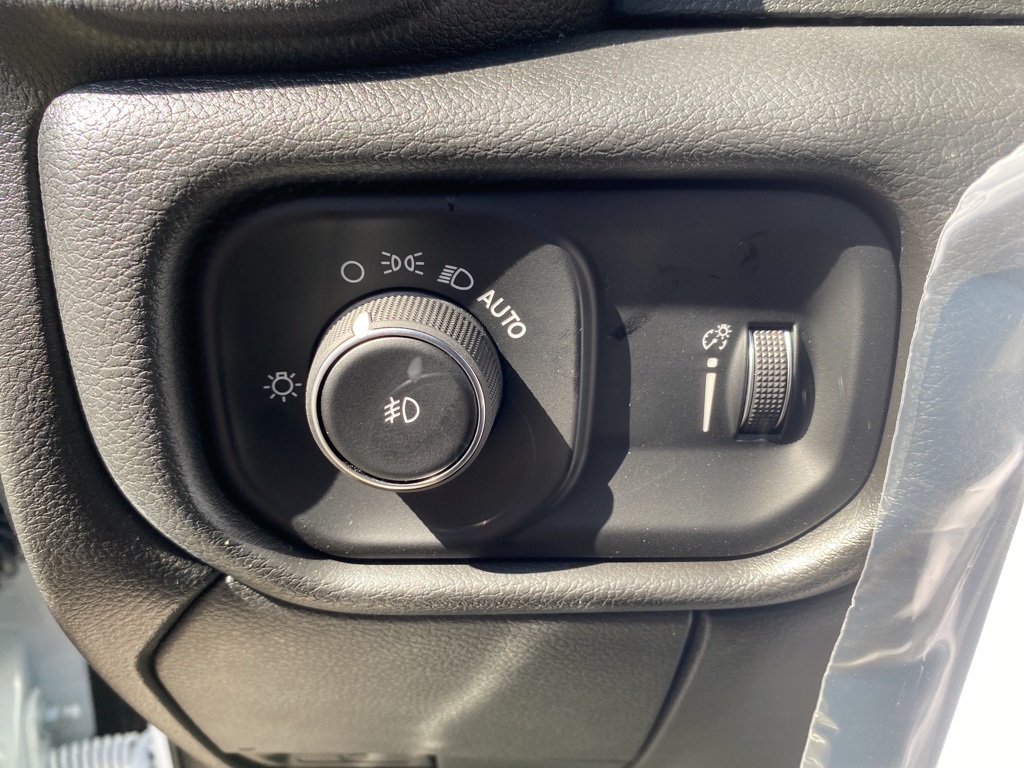 2025 Ram 3500 Tradesman photo 16