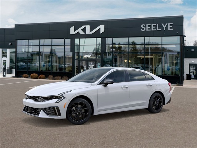2026 Kia K5 GT-Line photo 2