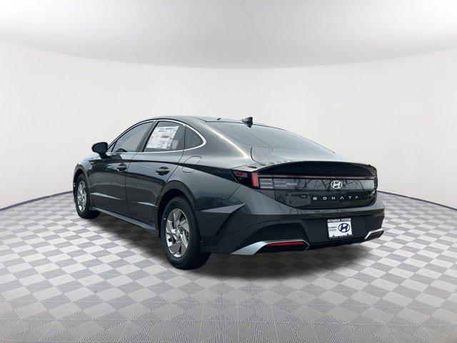 2026 Hyundai Sonata SE photo 6