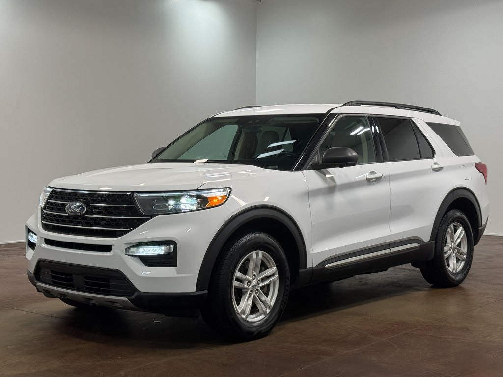2023 Ford Explorer XLT photo 6