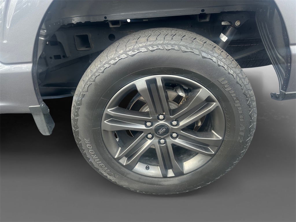2022 Ford F-150 XLT photo 6