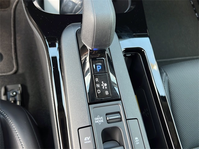2026 Toyota Prius XLE photo 23
