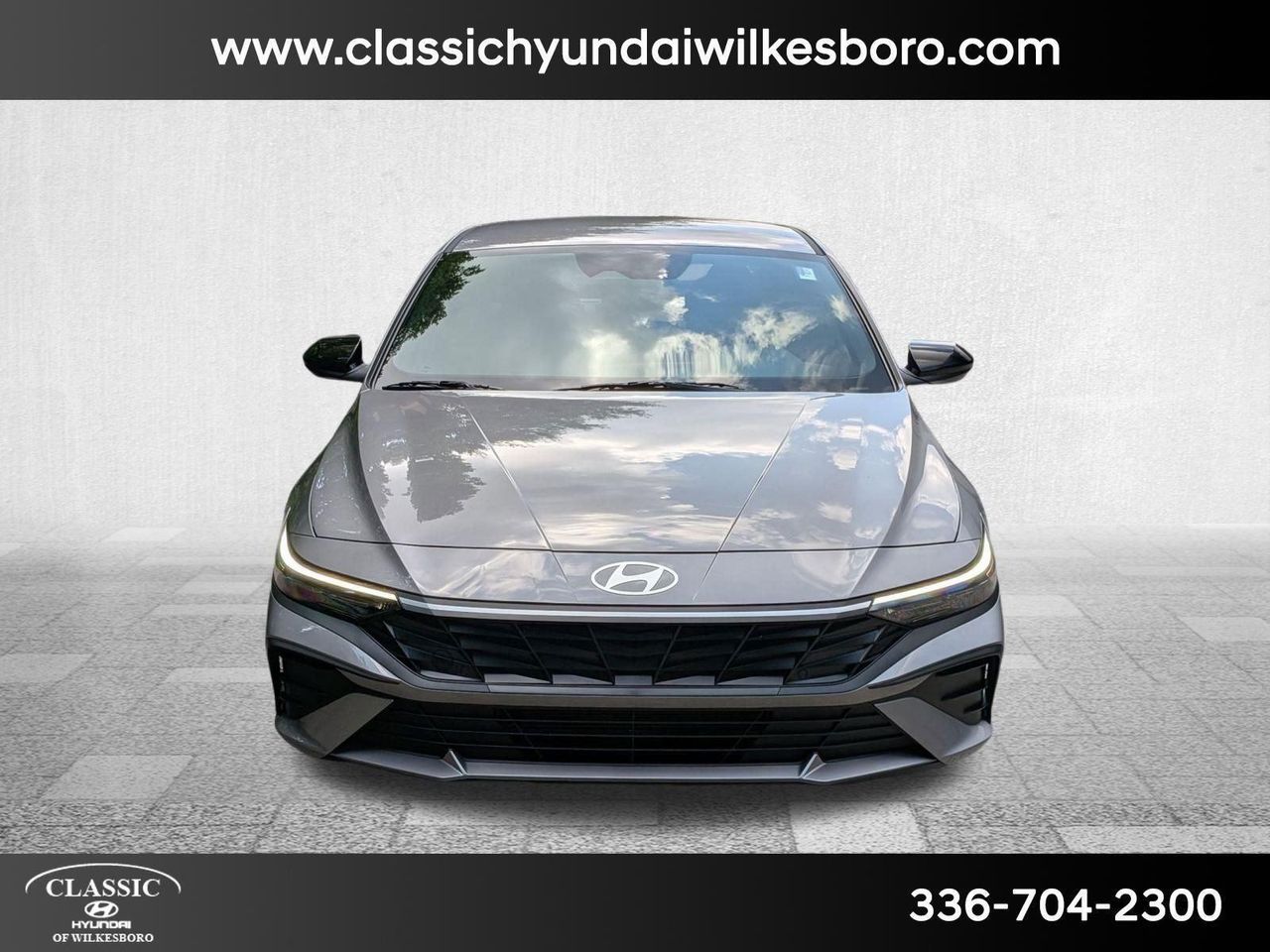 2025 Hyundai Elantra SEL Sport photo 2