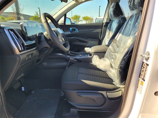 2026 Kia Sorento LX photo 3