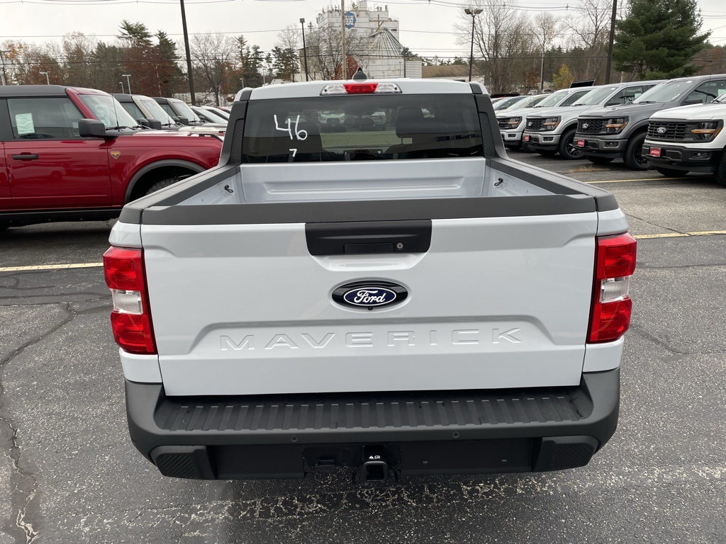 2025 Ford Maverick XL photo 2