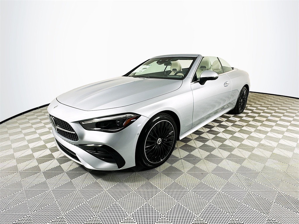 2026 Mercedes Benz CLE 300 4MATIC Cabriolet photo 3