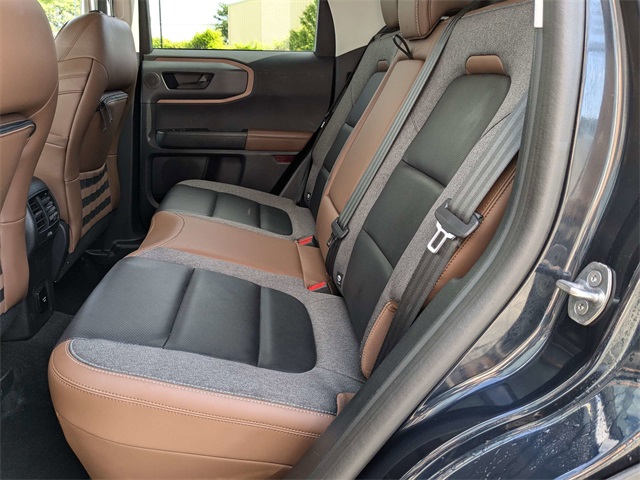 2021 Ford Bronco Sport Outer Banks photo 13