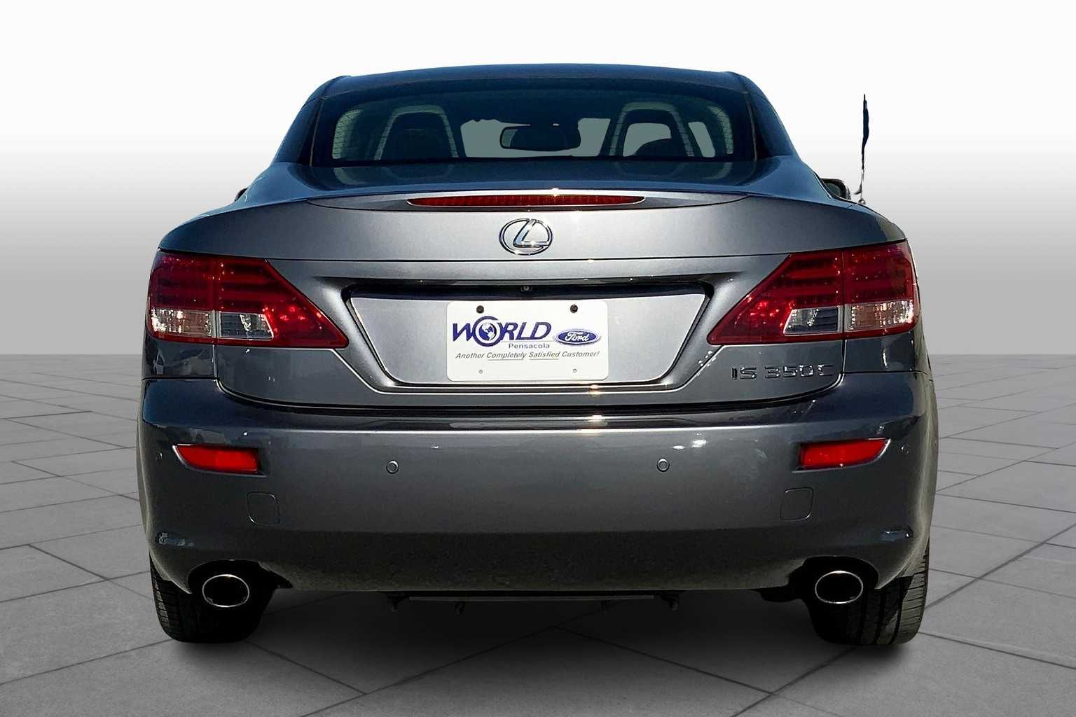 2012 Lexus IS 350C photo 4