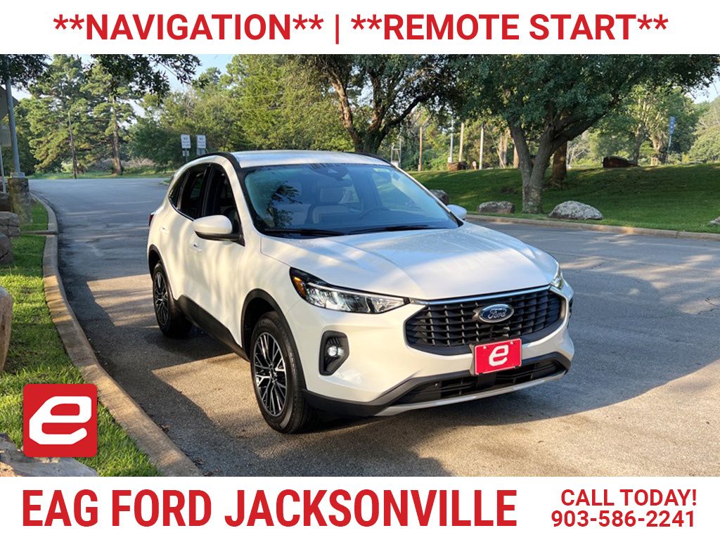 2025 Ford Escape PHEV's photo