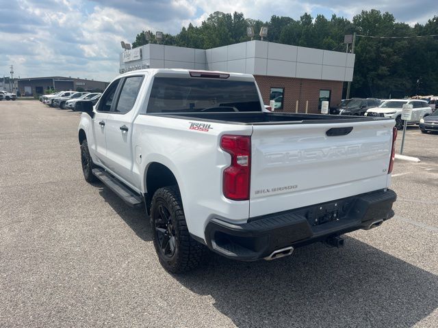 2024 Chevrolet Silverado 1500 LT Trail Boss photo 3