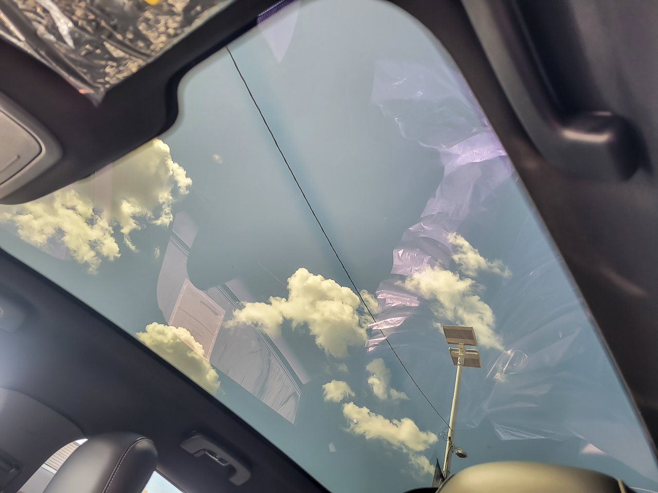 2025 FORD MUSTANG MACH-E - Image 11