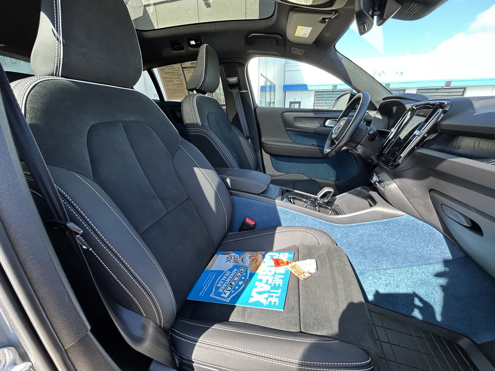 2023 Volvo C40 Recharge Ultimate photo 14