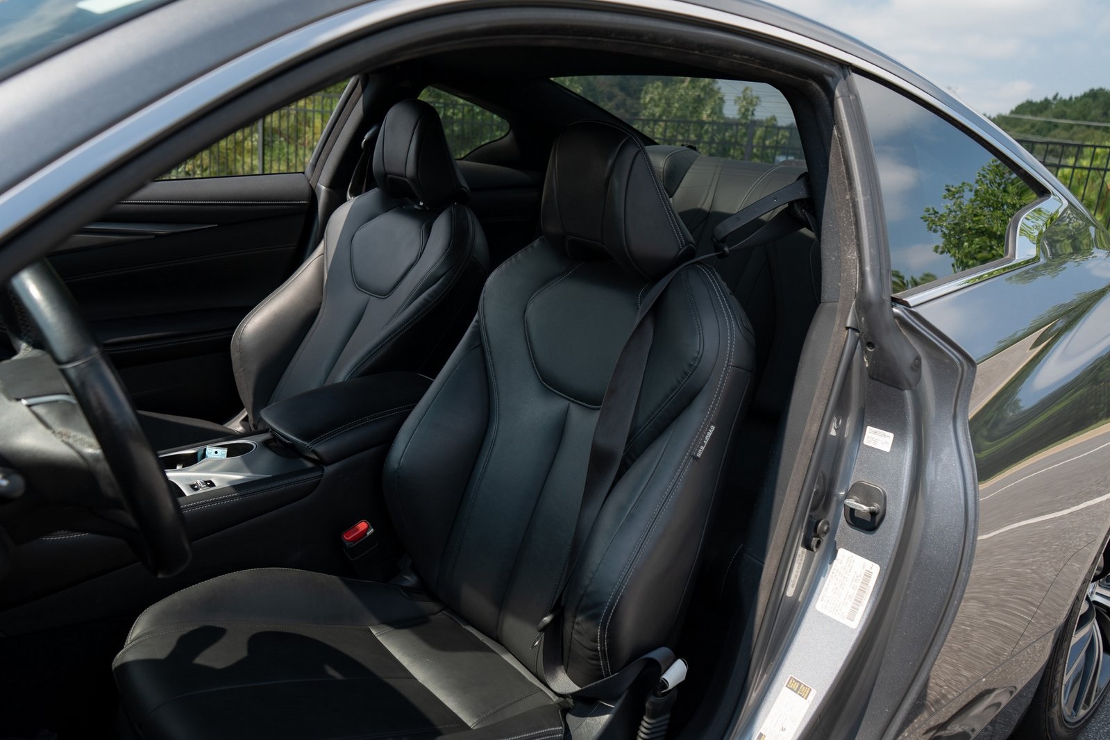 2018 Infiniti Q60 3.0t Luxe photo 14