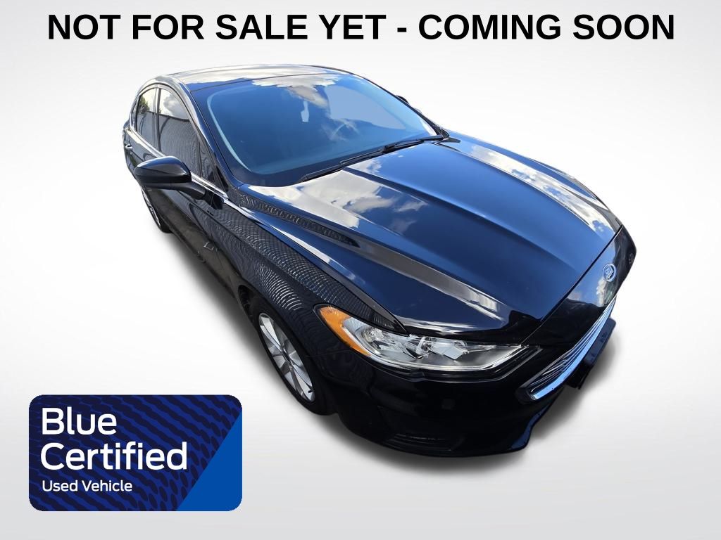 2020 Ford Fusion Hybrid SE's photo