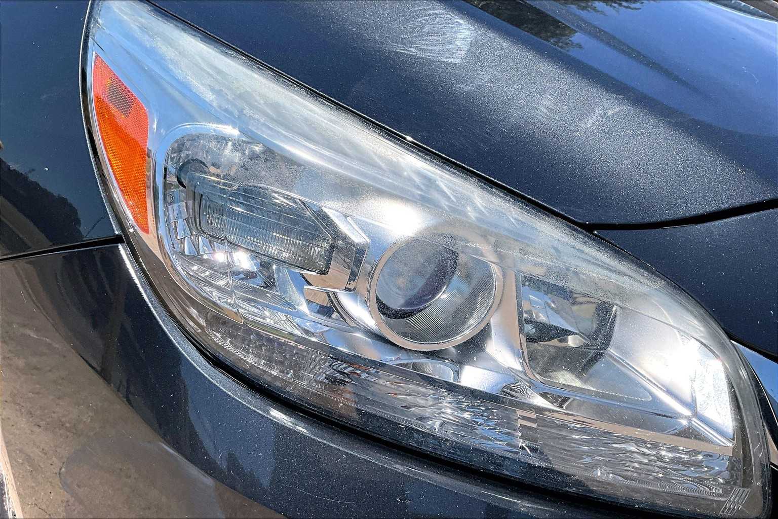 2015 Chevrolet Malibu 2LT photo 25