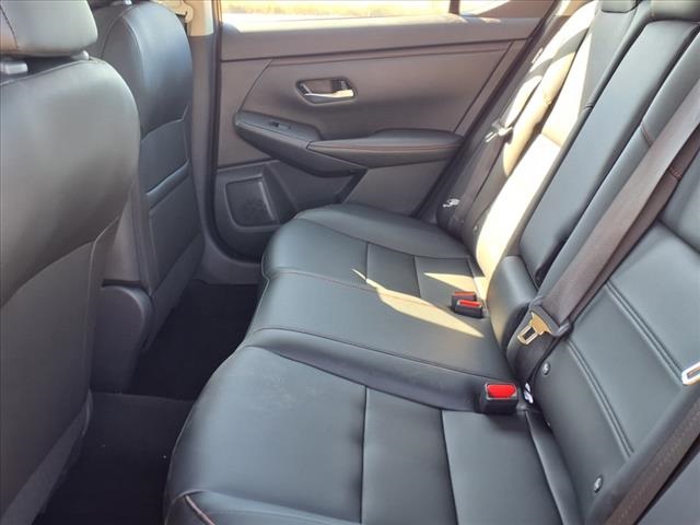 2025 Nissan Sentra SR photo 5