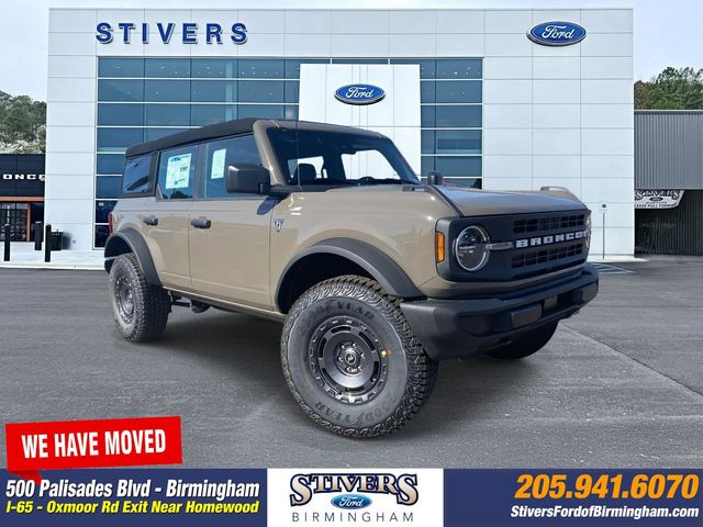 2025 Ford Bronco 4-Door Base's photo
