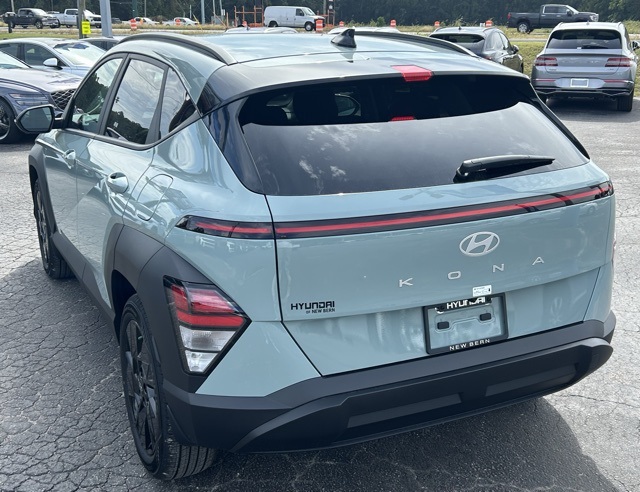 2026 Hyundai Kona SEL photo 3