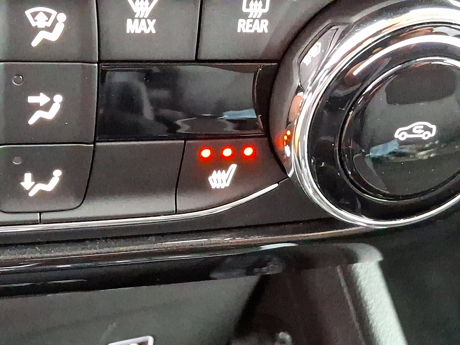 2024 Chevrolet Trailblazer LT photo 21