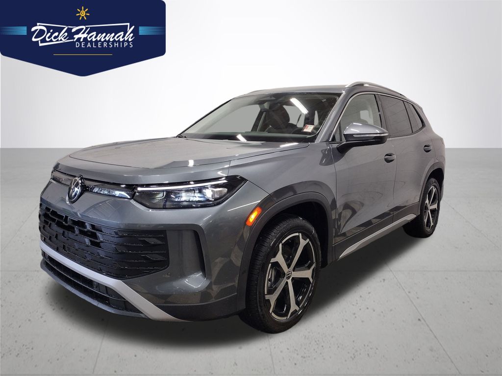 2026 Volkswagen Tiguan SE's photo