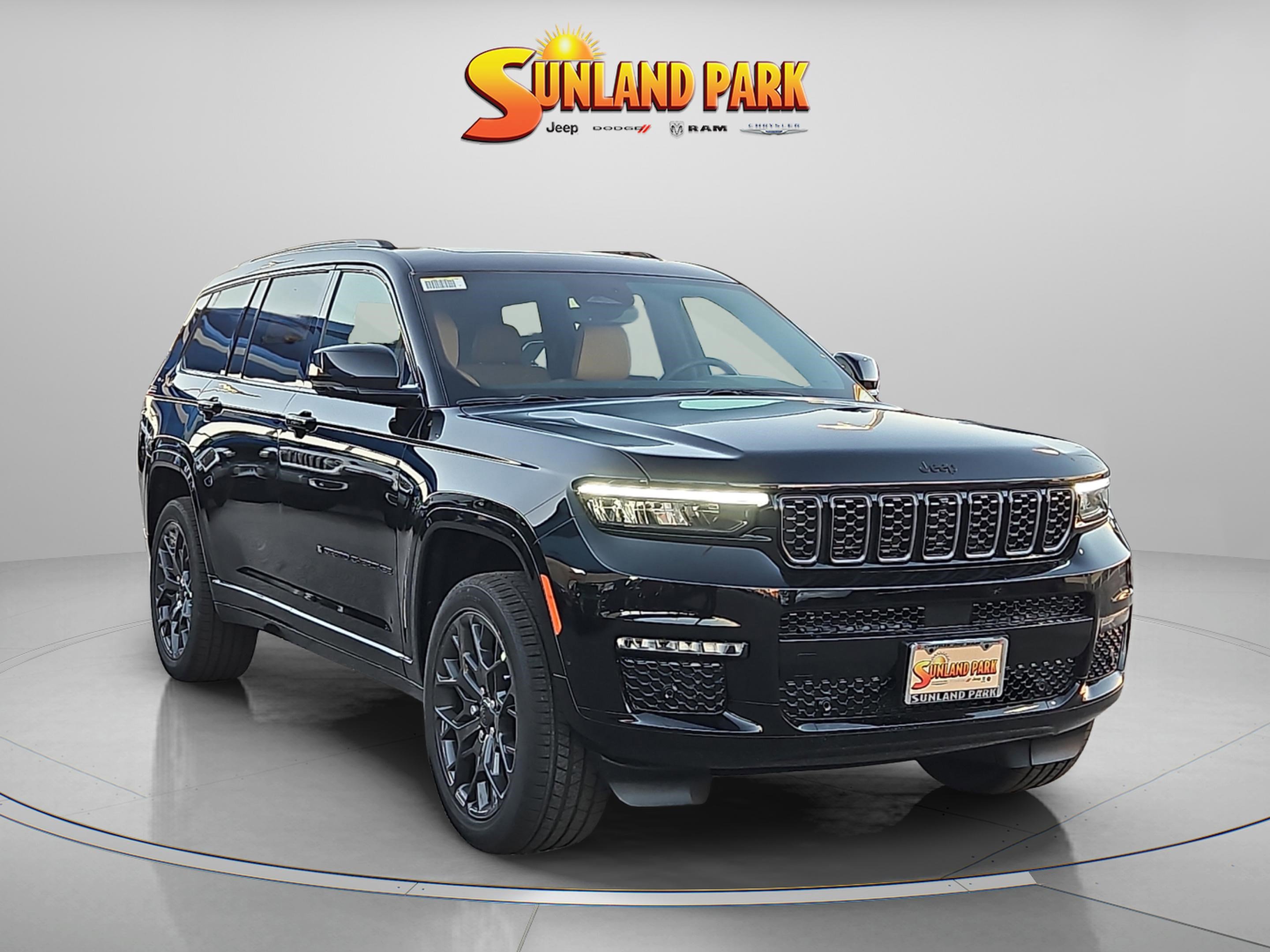 2025 Jeep Grand Cherokee L Summit's photo