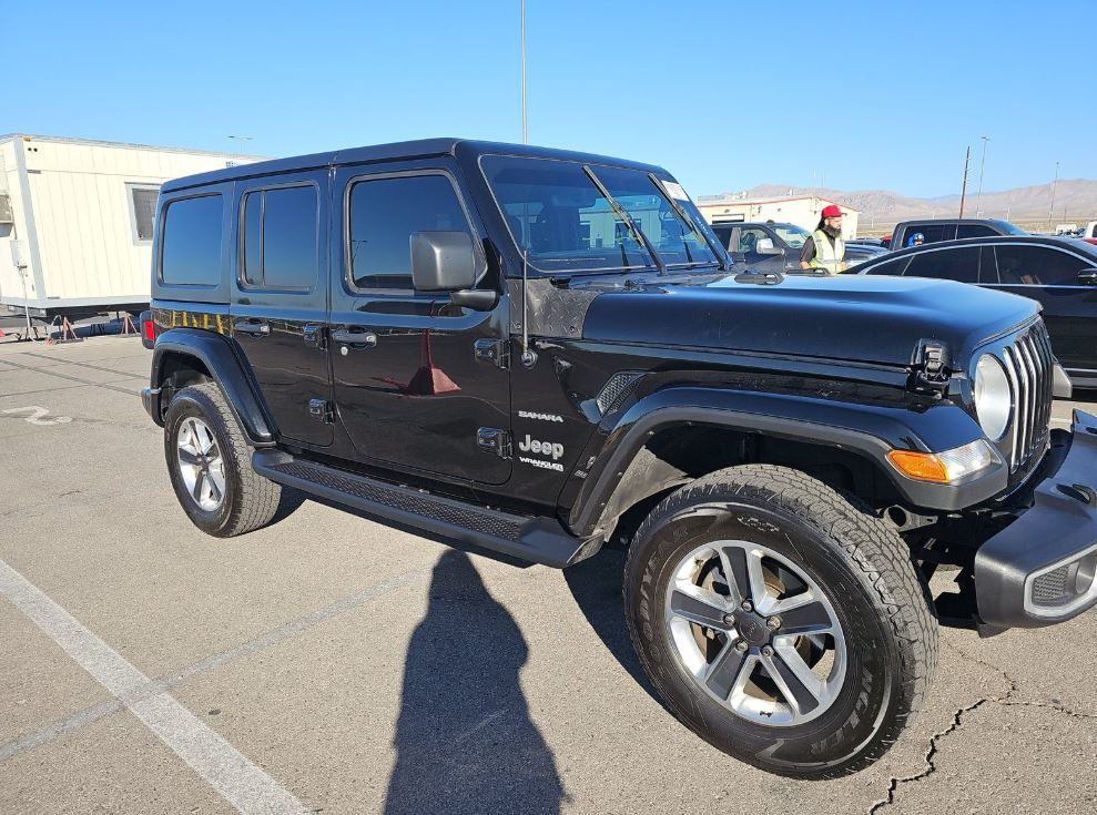 2022 Jeep Wrangler Unlimited Sahara photo 4