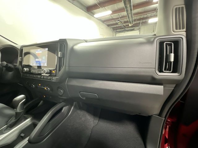 2025 Nissan Frontier S photo 3