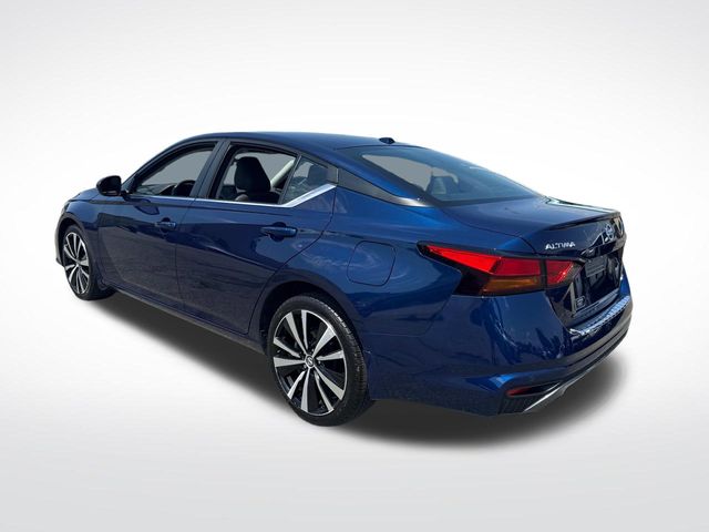 2022 Nissan Altima 2.5 SR photo 3