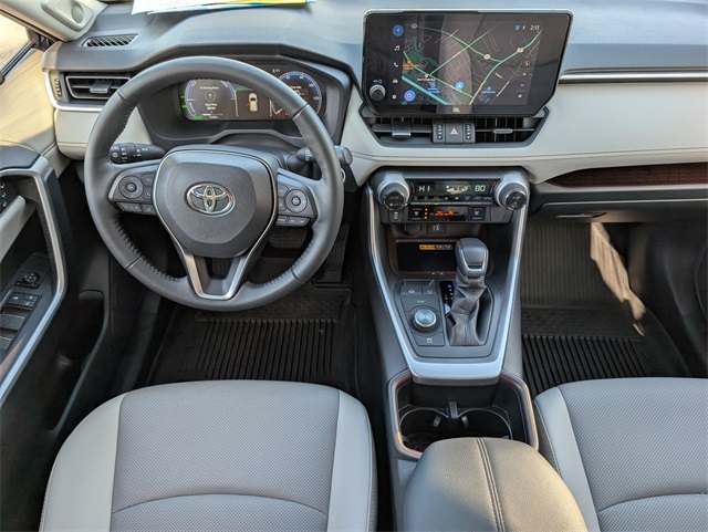 2025 Toyota RAV4 Hybrid Limited photo 3