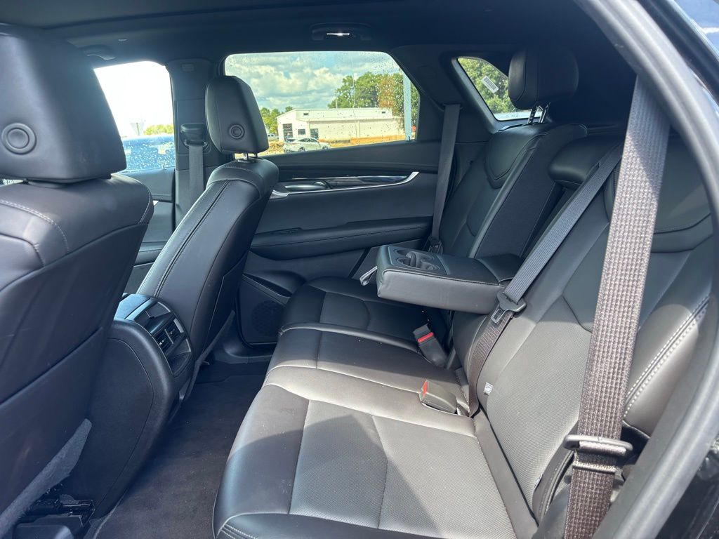 2025 Cadillac XT5 Premium Luxury photo 6