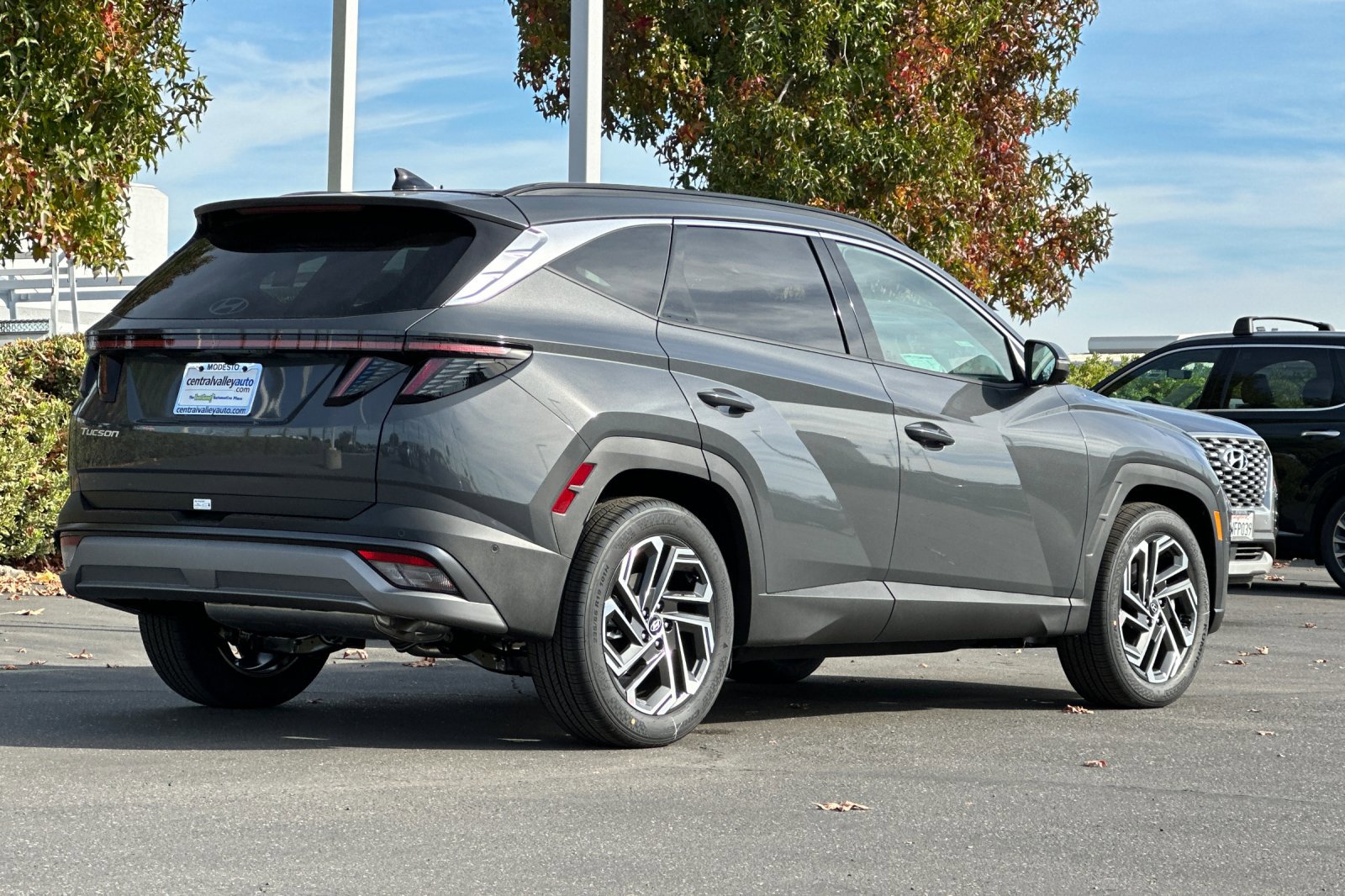 2026 Hyundai Tucson Limited photo 4