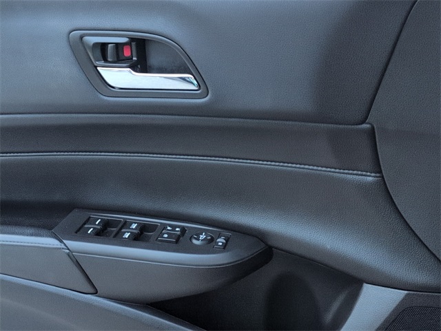 2013 Acura ILX 2.0L Technology photo 24
