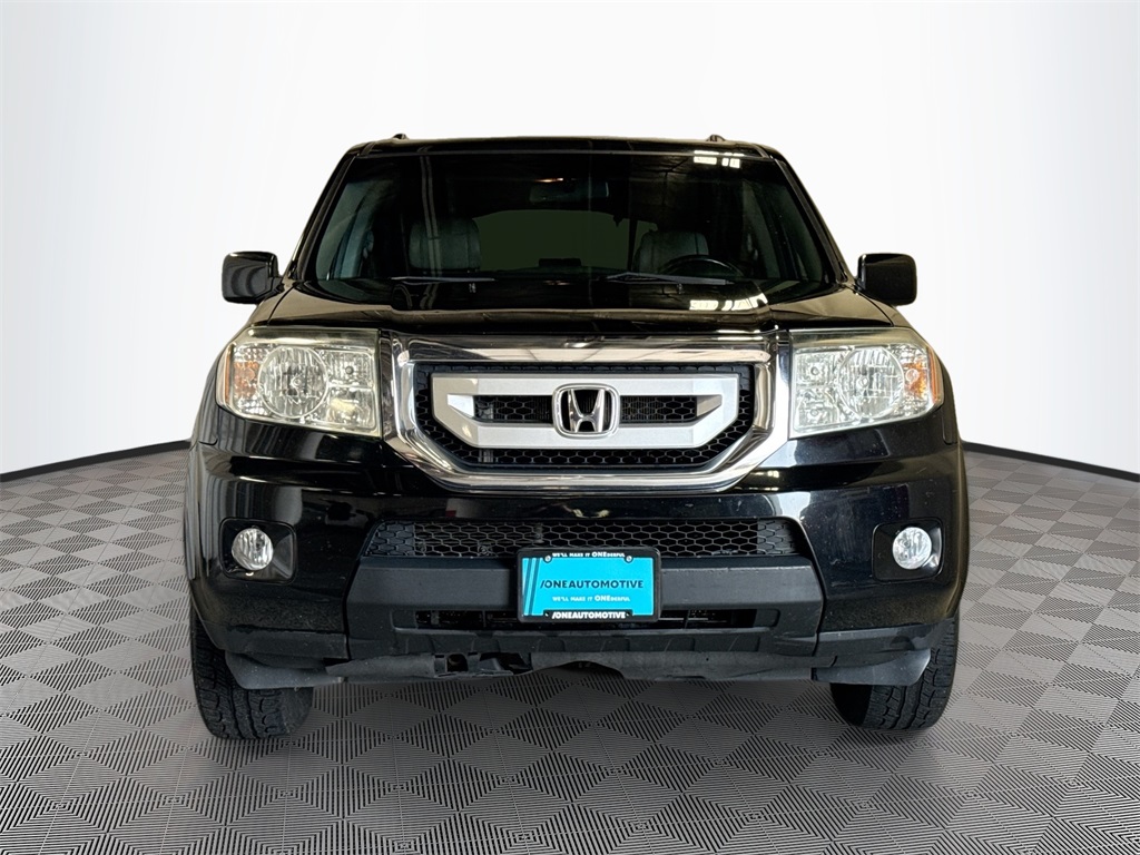 Used 2011 Honda Pilot EX-L with VIN 5FNYF4H56BB073810 for sale in Eau Claire, WI